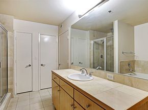 917 Main Street 503, Houston TX 77002