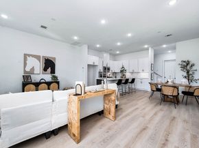 5801 Hardy Street, Houston TX 77009