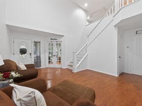 42 W Gaslight Place, The Woodlands TX 77382