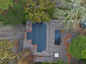 42 W Gaslight Place, The Woodlands TX 77382