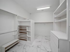 19 Brittany Rose Place, The Woodlands TX 77375