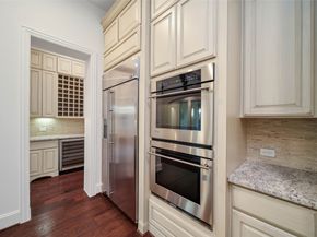 19 Brittany Rose Place, The Woodlands TX 77375