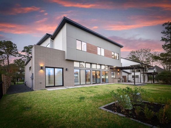 51 Huntsmans Horn Circle, The Woodlands TX 77380