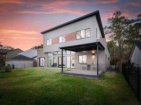 51 Huntsmans Horn Circle, The Woodlands TX 77380