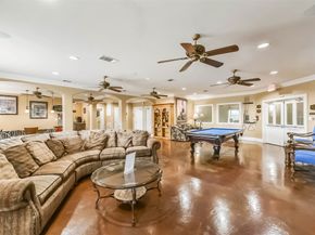 1711 Old Spanish Trail 426, Houston TX 77054