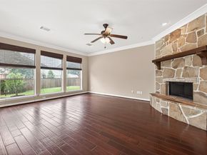 35 Woodmoor Place, Magnolia TX 77354