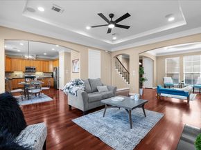 5624 Dolores St, Houston TX 77057