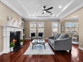 5624 Dolores St, Houston TX 77057