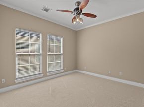 5624 Dolores St, Houston TX 77057