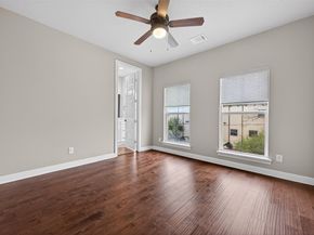 1429 W 21st Street, Houston TX 77008