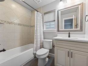 1429 W 21st Street, Houston TX 77008