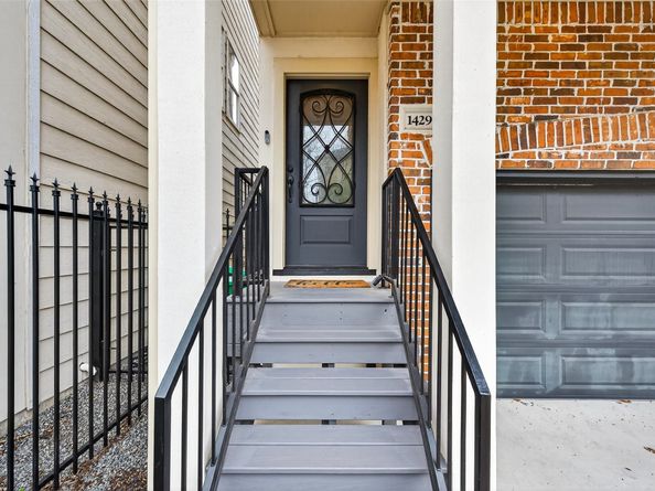 1429 W 21st Street, Houston TX 77008