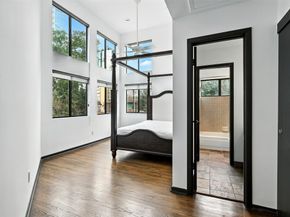 2019 Mcclendon Street, Houston TX 77030