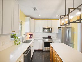 6449 Country Club Drive, Houston TX 77023