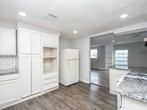 5522 Bunte Street, Houston TX 77026