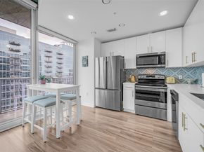 5925 Almeda Road 12406, Houston TX 77004