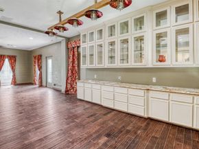 1607 E Bonner Street, Houston TX 77007