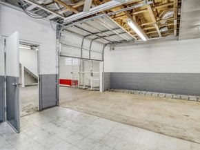 1607 E Bonner Street, Houston TX 77007