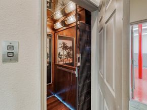 1607 E Bonner Street, Houston TX 77007