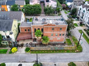1607 E Bonner Street, Houston TX 77007