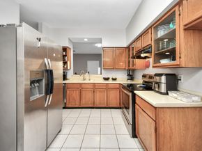 3800 Tanglewilde Street 301, Houston TX 77063