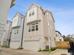 2125 Hoskins Drive B, Houston TX 77080