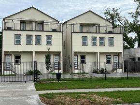 823 North Loop S, Houston TX 77022