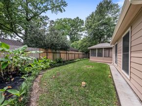 2214 Lakeville Dr Drive, Kingwood TX 77339
