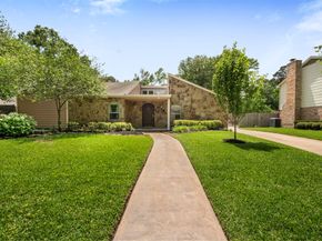 2214 Lakeville Dr Drive, Kingwood TX 77339