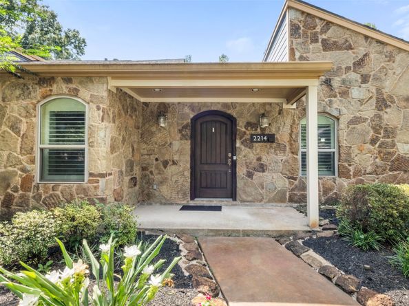 2214 Lakeville Dr Drive, Kingwood TX 77339