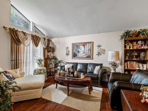 15226 Loma Paseo Drive, Houston TX 77083