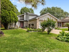 15226 Loma Paseo Drive, Houston TX 77083