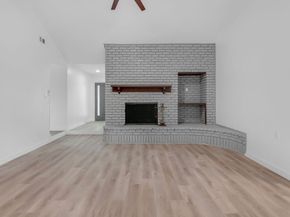 10603 Hillcroft Avenue, Houston TX 77096