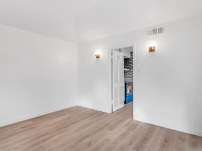 10603 Hillcroft Avenue, Houston TX 77096