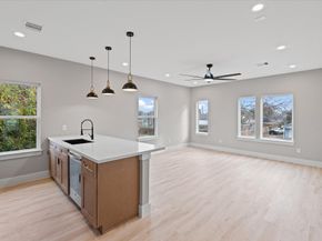 968 South Lane A/B, Houston TX 77088