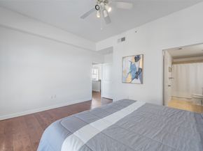 3505 Sage Road 2210, Houston TX 77056