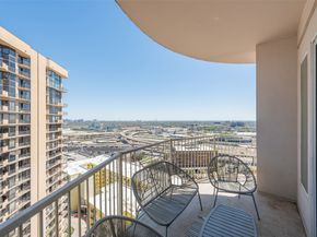 3505 Sage Road 2210, Houston TX 77056
