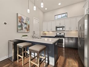 1512 Beall Street, Houston TX 77008