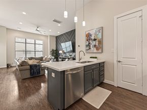 1512 Beall Street, Houston TX 77008