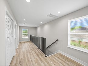 8203 Gladstone Street, Houston TX 77051