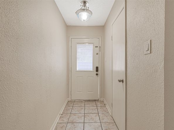12823 Sandy Hook Drive, Houston TX 77089
