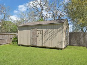 12823 Sandy Hook Drive, Houston TX 77089