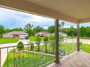 1030 Grand Oaks Drive, Houston TX 77015
