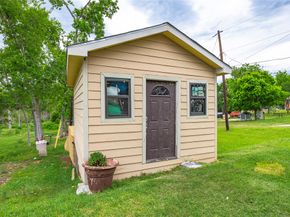1030 Grand Oaks Drive, Houston TX 77015