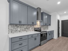 8136 Chateau Street, Houston TX 77028