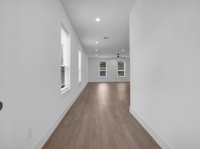 8136 Chateau Street, Houston TX 77028