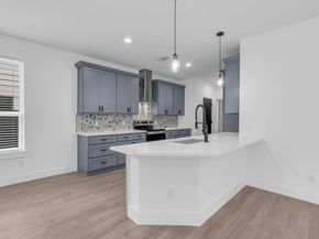 8136 Chateau Street, Houston TX 77028