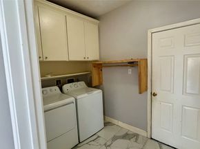 14802 Belterraza Drive, Houston TX 77083