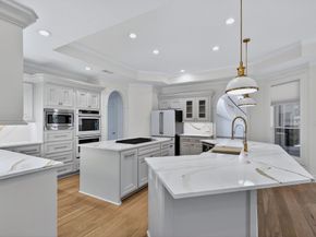 2 Argonne Place, The Woodlands TX 77382