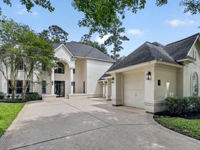 2 Argonne Place, The Woodlands TX 77382